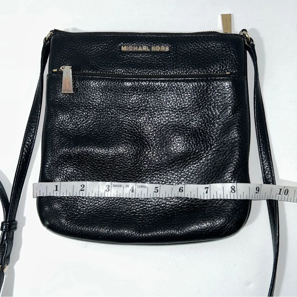 MICHAEL KORS RILEY LEATHER FLAT CROSSBODY‎ WOMEN'S BLACK BAG PURSE